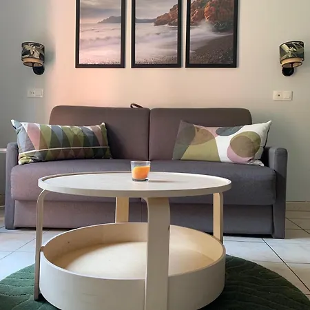 Lägenhet Grand T2 Duplex, Terrasse Et Jardin *