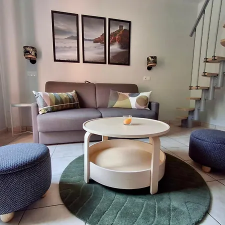 Apartamento Grand T2 Duplex, Terrasse Et Jardin