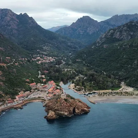 Apartamento Grand T2 Duplex, Terrasse Et Jardin