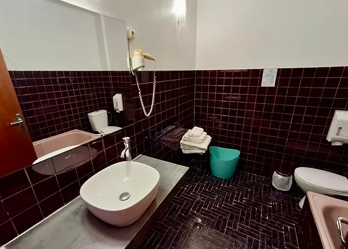 Grand T2 Duplex, Terrasse Et Jardin