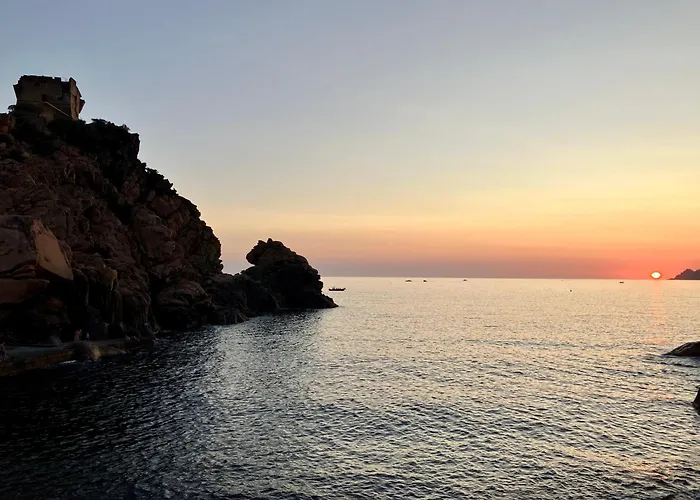 Grand T2 Duplex, Terrasse Et Jardin Porto (Corsica)